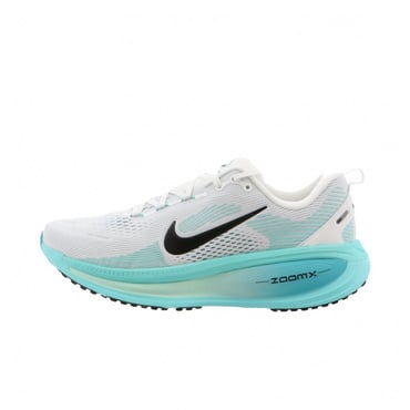 【Nike】Vomero 18の製品画像